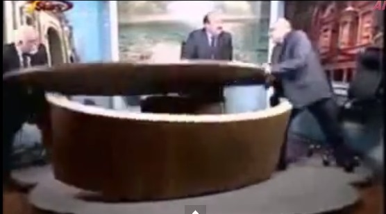 Periodistas destruyen estudio de TV por desacuerdo sobre Siria