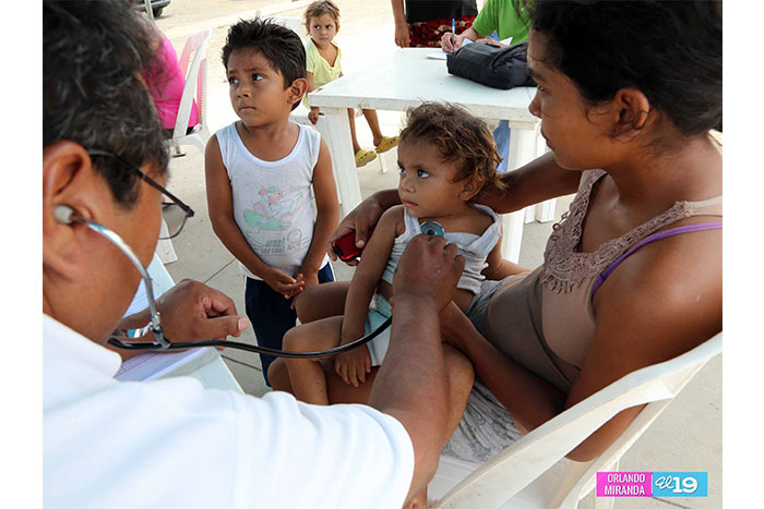 Gobierno realiza jornada de salud para niños en Villa Guadalupe