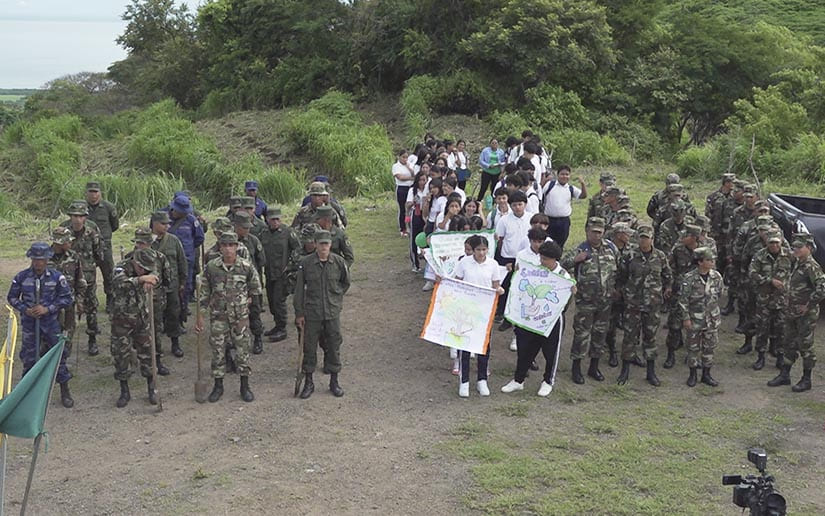 Marena y el Movimiento Ambientalista impulsan reforestación en Península de Chiltepe