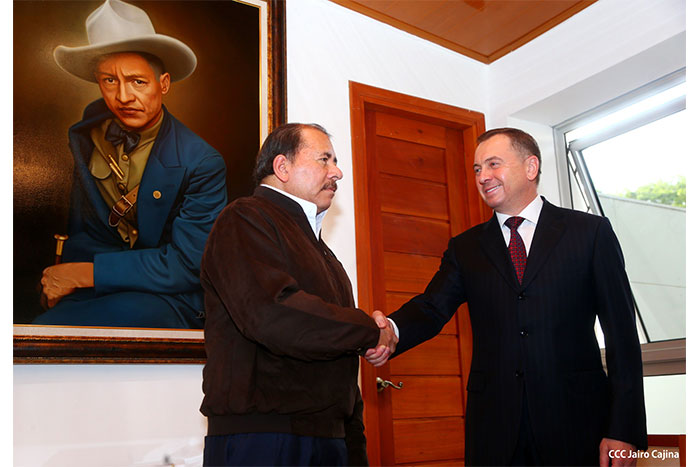 Presidente Daniel se reúne con Canciller de Bielorrusia