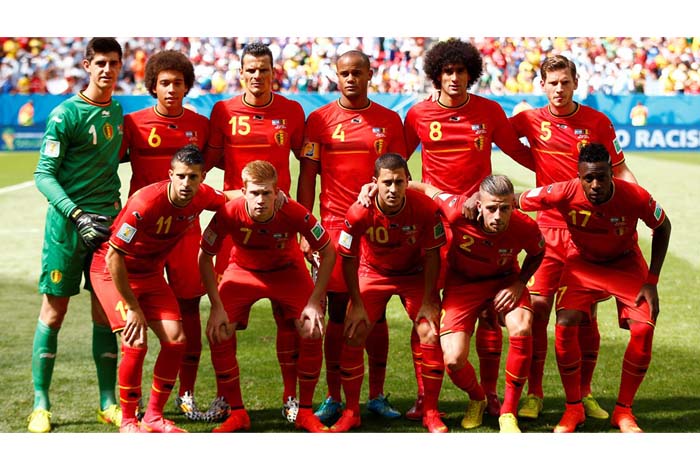 Los Diablos Rojos de Bélgica recibidos por la afición belga como campeones