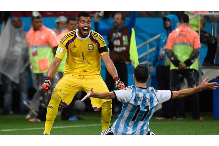 Prensa brasileña afirma que Romero permite a Argentina soñar con su tercer título