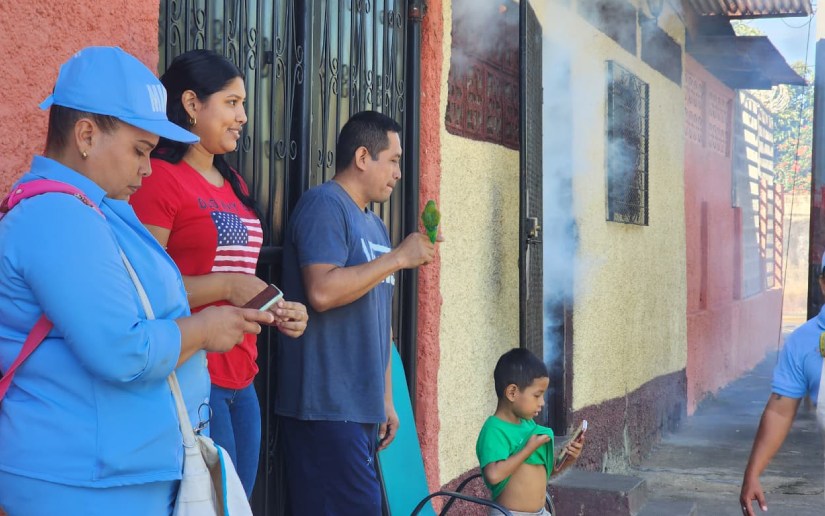 Brigadas del MINSA realizan amplia jornada antiepidémica en el barrio Monseñor Lezcano