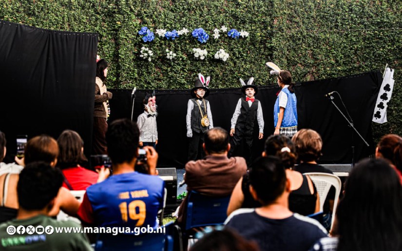 Protagonistas de la Casa de Cultura y Creatividad Otto de la Rocha presentan obra teatral