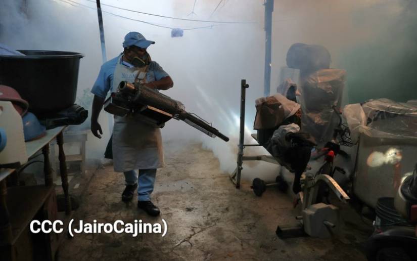 Colonia Tenderí protagoniza una Jornada de Lucha Antiepidémica contra los zancudos