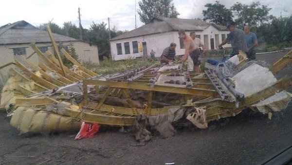 Casi 300 muertos al estrellarse un Boeing de Malaysia Airlines en Ucrania