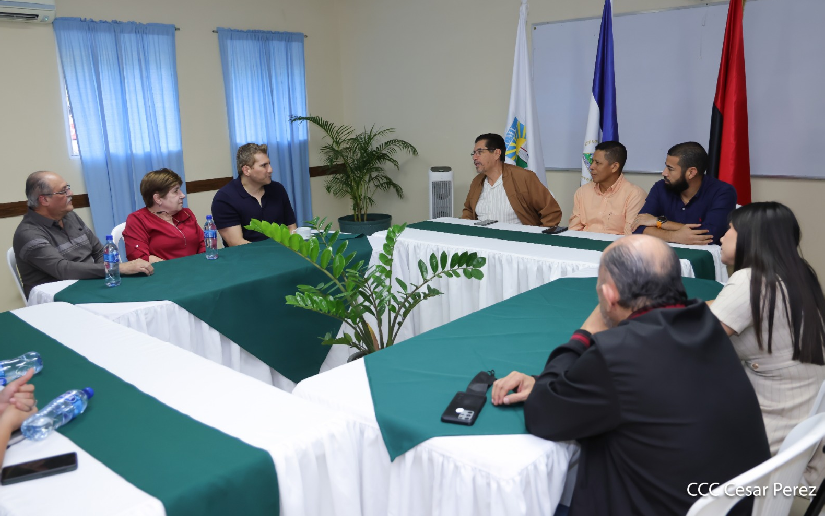 Legacy of Faith: Nicaraguan Evangelical Leaders Hold Meeting with Yiye Avila's Family