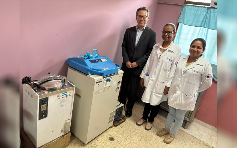 Japanese Embassy Donates Medical Equipment to Japan-Nicaragua Friendship Hospital