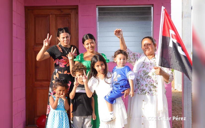 Cover image for Nuevas familias de San Juan del Sur cumplen el sueño de tener casa propia