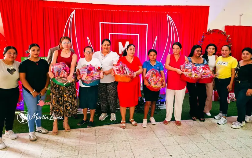 Cover image for Celebración cristiana del Día de las Madres en Somoto