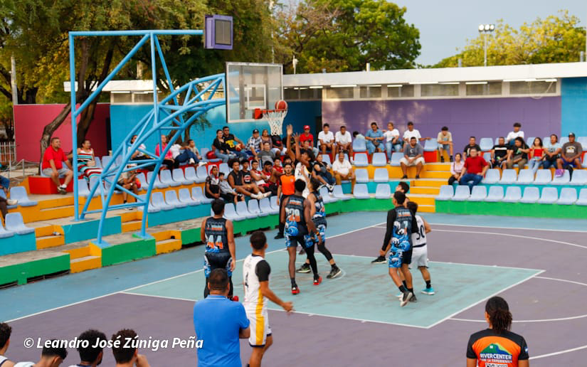 Cover image for Torneos Carlos Ulloa y Luisa Amanda Espinoza fortalecen masificación del baloncesto en Nicaragua