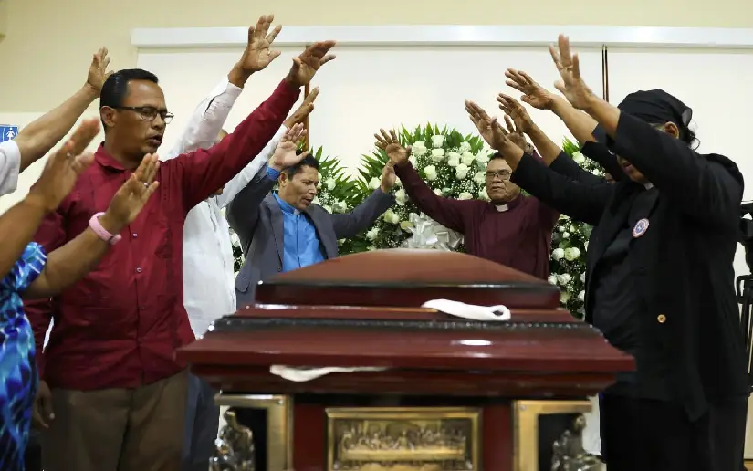 Cover image for Régimen de Nicaragua confirma muerte de Brooklyn Rivera y admite retraso en el anuncio