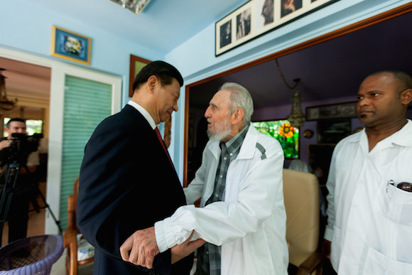 Fidel Castro sostiene encuentro con presidente chino 