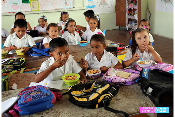 Gobierno Sandinista refuerza merienda escolar en el Corredor Seco