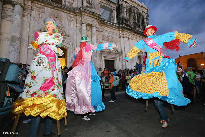 Fieles leoneses celebran 67 años de la Gritería Chiquita