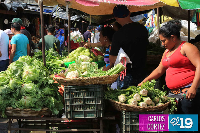 Mercados abastecidos y con buenos precios
