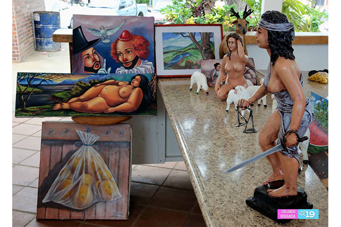 Gastronomía, cultura y arte capitalino en la Avenida de Bolívar a Chávez