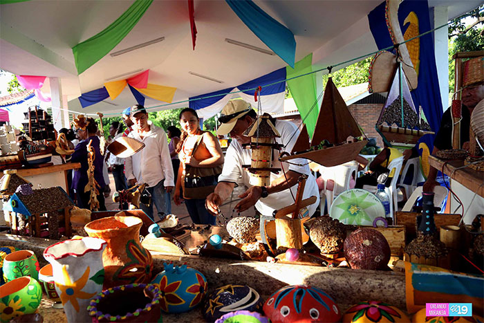 Artesanos y microempresarios destacan impacto de las Ferias Departamentales