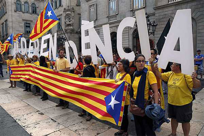 Rajoy truena contra referéndum en Cataluña