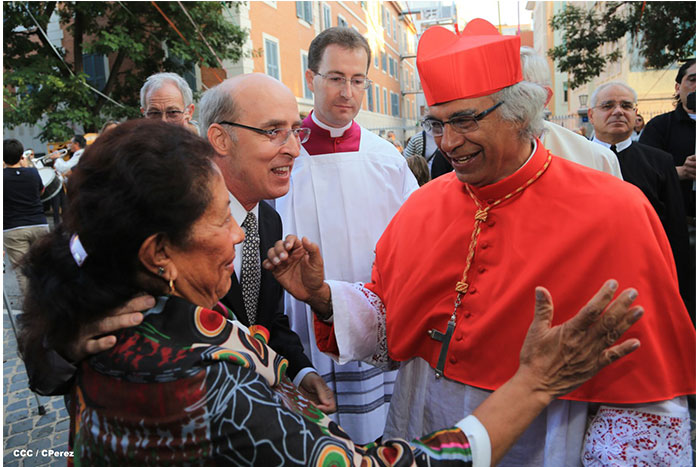 Cardenal Brenes toma posesión de Parroquia San Joaquín, en Roma