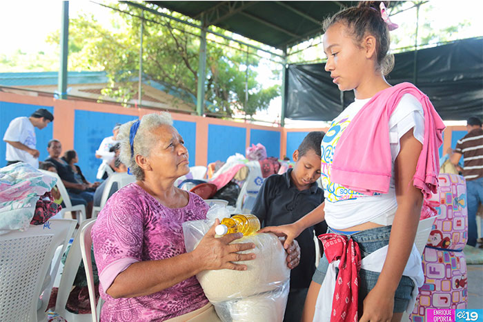Gobierno distribuye paquetes de alimentos en Granada y Rivas ante emergencia climática 