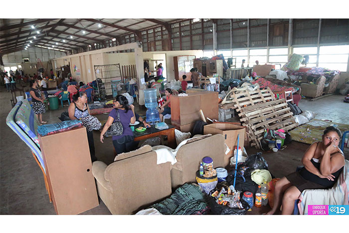 Familias evacuadas de los puntos críticos ya se encuentran en albergues de la capital