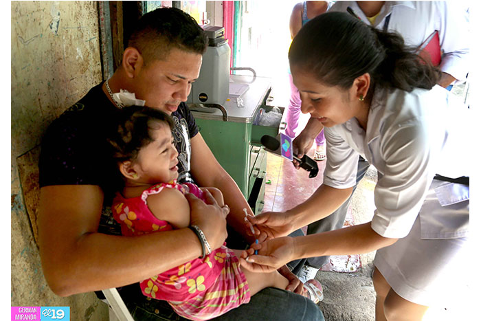 Inauguran puesto médico en el Mercado Oriental