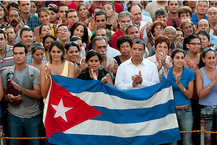 Cuba, el amor por encima del último Muro de la Guerra Fría