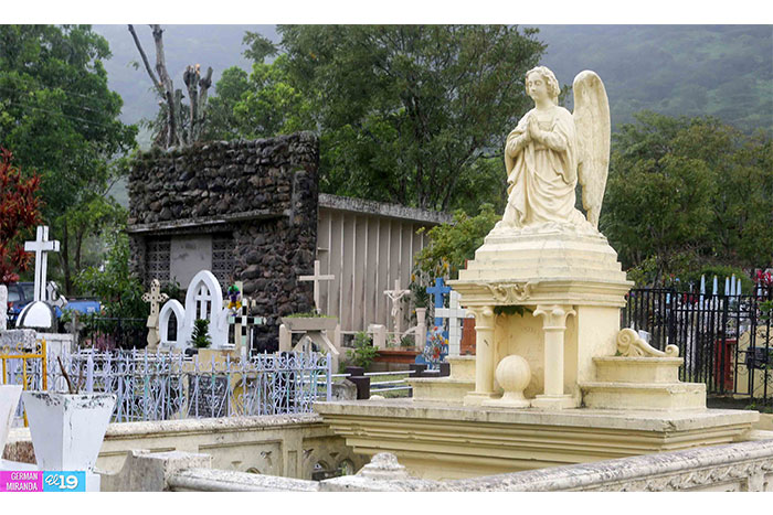Un cementerio de héroes