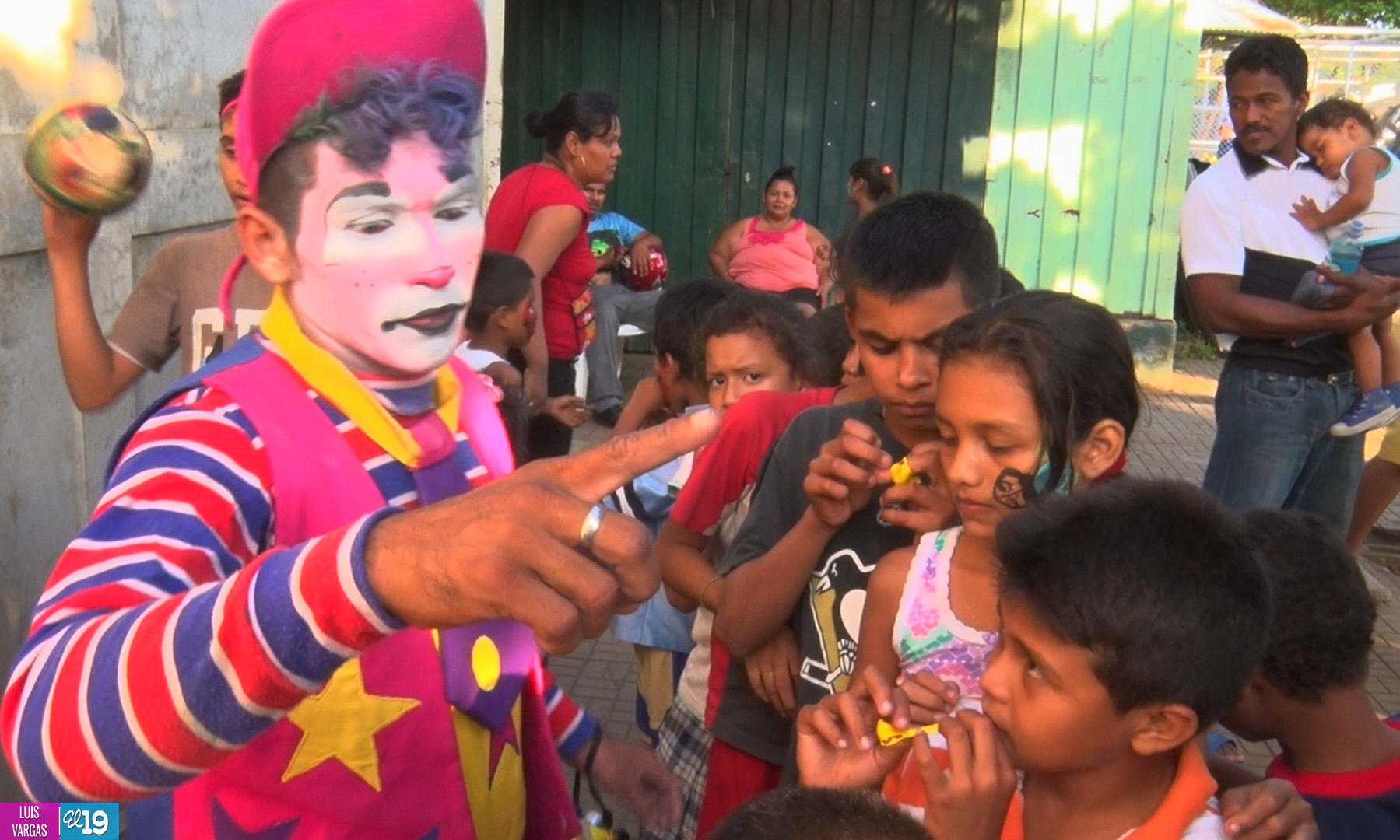Promotores Solidarios llevan alegría a albergue capitalino