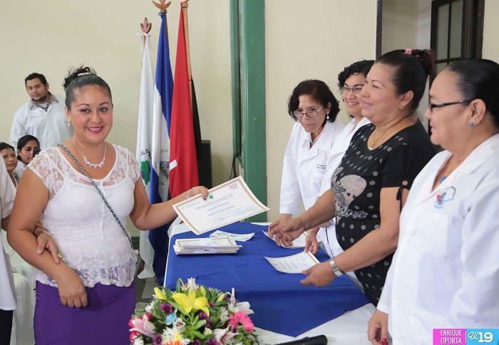 SILAIS promociona a 115 parteras y parteros de comunidades rurales de Managua