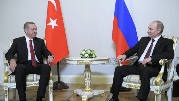 Presidentes de Rusia y Turquía inician conversaciones	