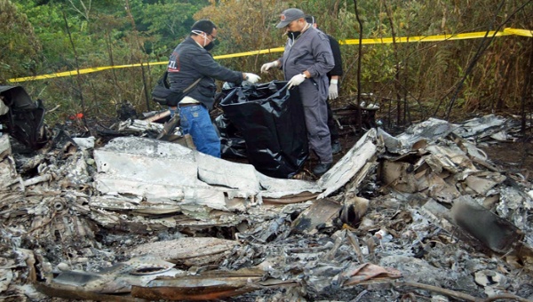 Accidente aéreo deja 10 muertos en Colombia