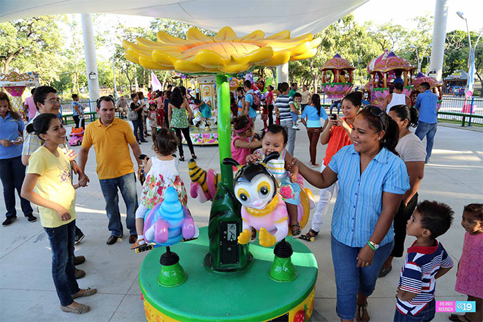 Familias estrenan nueva etapa del Parque Luis Alfonso Velásquez
