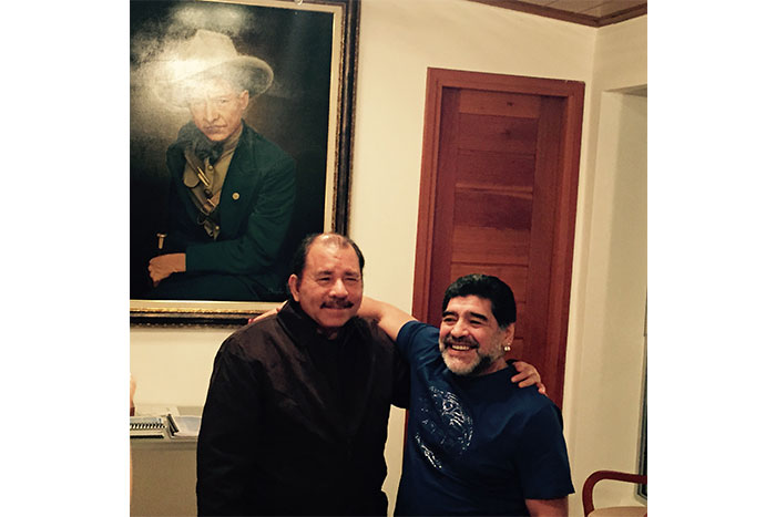 Presidente Daniel sostiene encuentro con Diego Armando Maradona