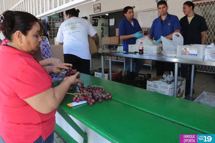 Entre uvas, talismanes y supersticiones los nicaragüenses recibiremos el 2015