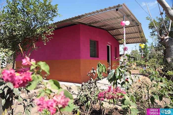 Familias de San Rafael del Sur participan en la construcción de sus ...
