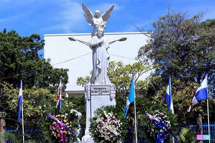 Juventud Sandinista y Alcaldía de Managua rinden tributo al Padre del Modernismo