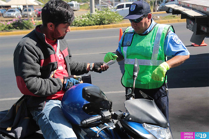 Policía Nacional intensifica campaña de seguridad vial y regulación de tránsito