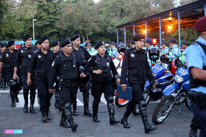 Policía Nacional garantiza fuerte despliegue en todo el país durante inicio de clases 2015