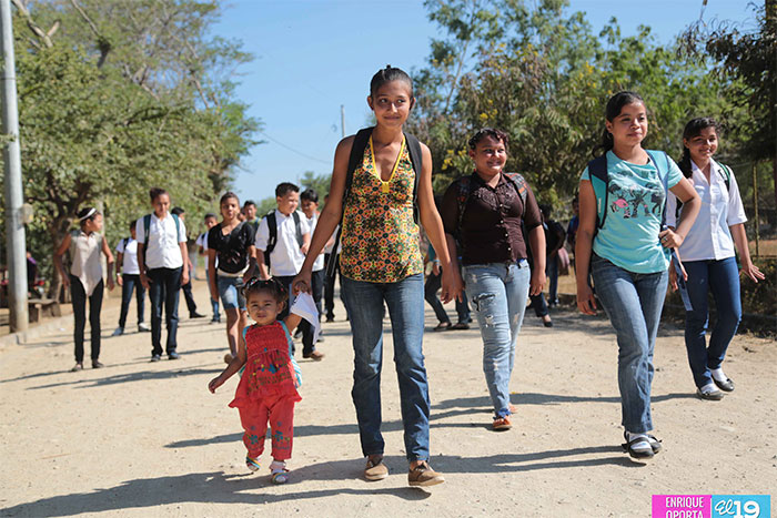 Secundaria rural a distancia se desarrolla con éxito