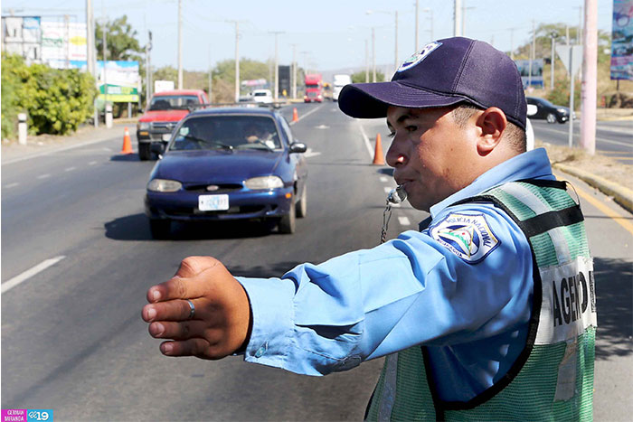 Policía Nacional incrementa vigilancia en carreteras