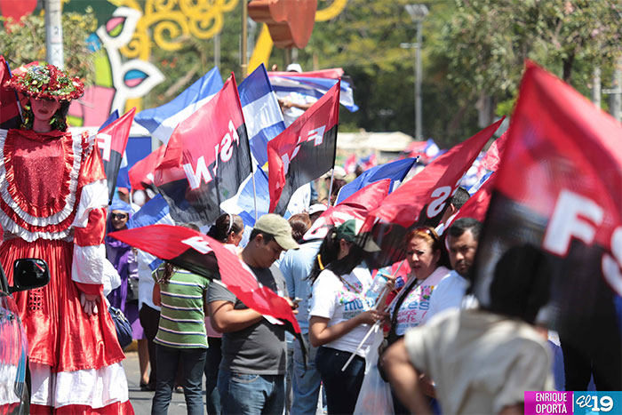 Mujeres nicaragüenses celebran su Día en distintos puntos de Managua