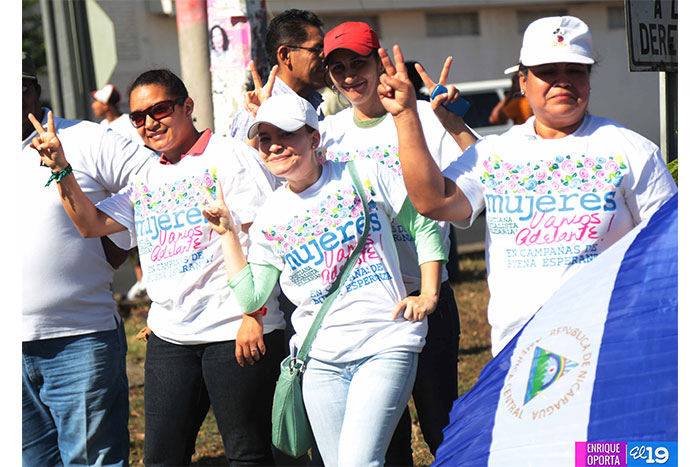 Mujeres nicaragüenses celebran su Día en distintos puntos de Managua