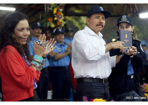 Daniel clausura XXII Reunión de mandos de la Policía Nacional