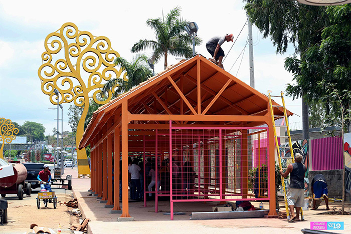 Avanza en Managua construcción de paradas de buses y rehabilitación de parques
