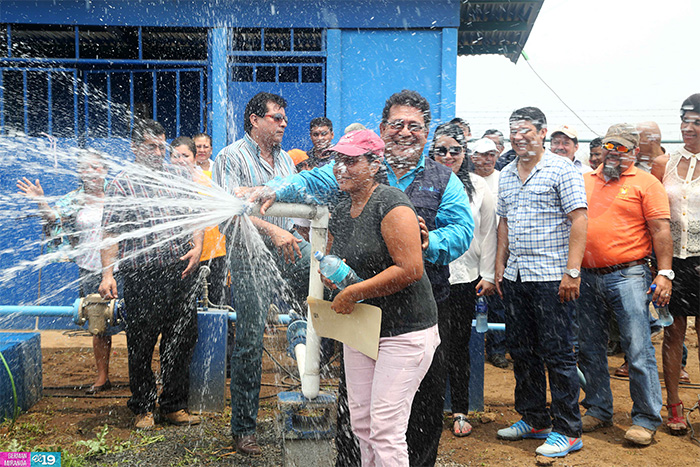 ENACAL mejora servicio de agua potable en Pochomil Viejo