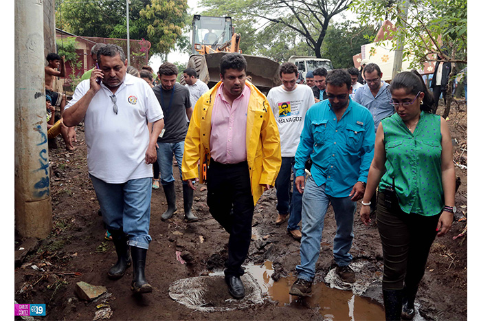 Comuna capitalina brinda acompañamiento a familias afectadas por primeras lluvias