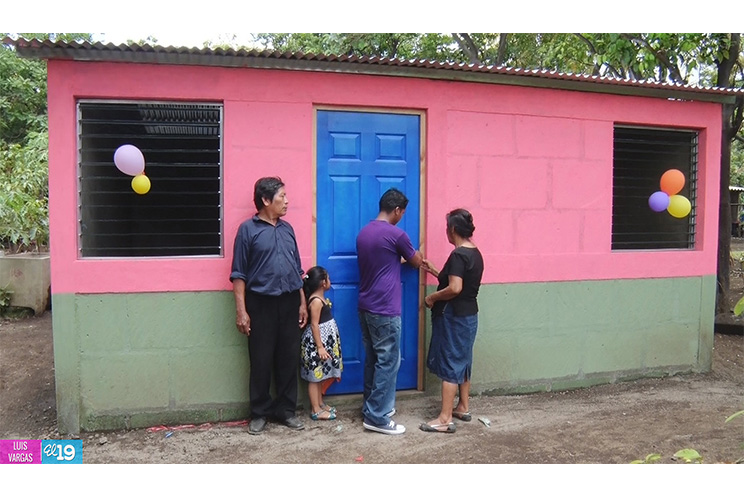 Familias de la Concepción estrenan viviendas nuevas