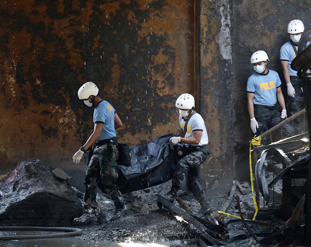 72 muertos por incendio en fábrica de zapatos de Filipinas